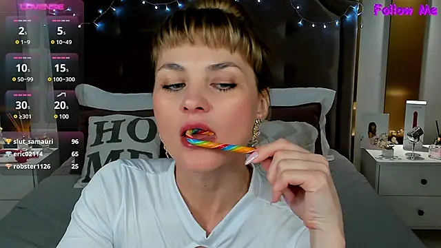 Snapshot of annasimonsj chatting on 03-15-25, 07:09 annasimonsj online show from 03-15-25, 07:09