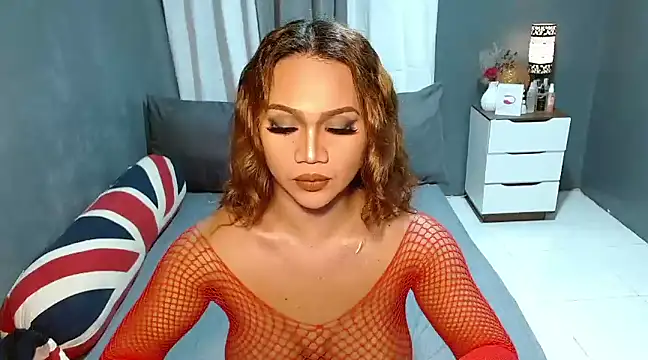 Snapshot of QueenVersa chatting on 03-21-25, 02:07 QueenVersa online show from 03-21-25, 02:07