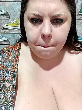 Snapshot of Ginabig chatting on 12-26-24, 03:20 Ginabig online show from 12-26-24, 03:20