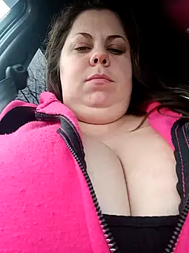 Snapshot of Ginabig chatting on 01-16-25, 11:26 Ginabig online show from 01-16-25, 11:26