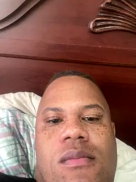 Iced cloudz online show from 12-16-25, 04:01