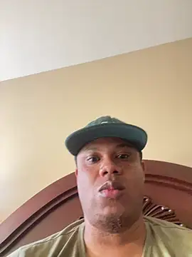 Iced cloudz online show from 04-10-26, 06:01