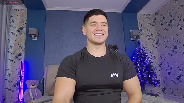 Arilas  online show from 12-13-24, 01:44