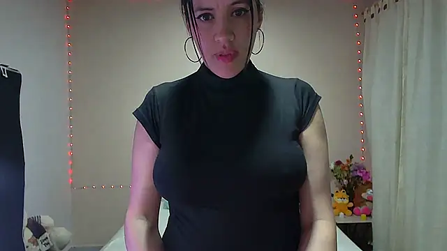 Snapshot of candycarson1 chatting on 02-26-25, 06:04 candycarson1 online show from 02-26-25, 06:04