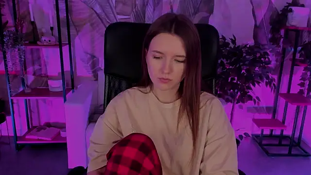 JennyDens online show from 01-02-25, 05:46