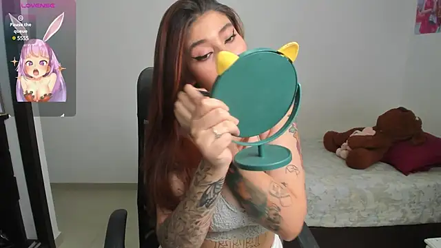 evelyx69x online show from 03-06-25, 09:20