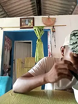 Snapshot of SmartNigga chatting on 09-19-25, 06:30 SmartNigga online show from 09-19-25, 06:30