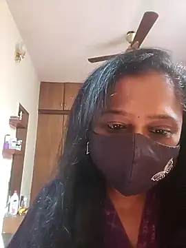 Snapshot of sexynayan23 chatting on 01-24-25, 04:59 sexynayan23 online show from 01-24-25, 04:59