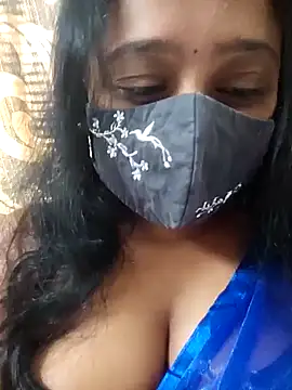 Snapshot of sexynayan23 chatting on 02-11-25, 05:37 sexynayan23 online show from 02-11-25, 05:37