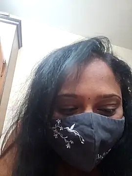 Snapshot of sexynayan23 chatting on 03-15-25, 12:34 sexynayan23 online show from 03-15-25, 12:34