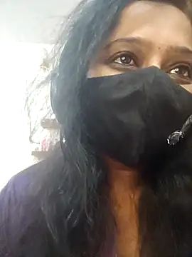 Snapshot of sexynayan23 chatting on 09-10-25, 04:56 sexynayan23 online show from 09-10-25, 04:56