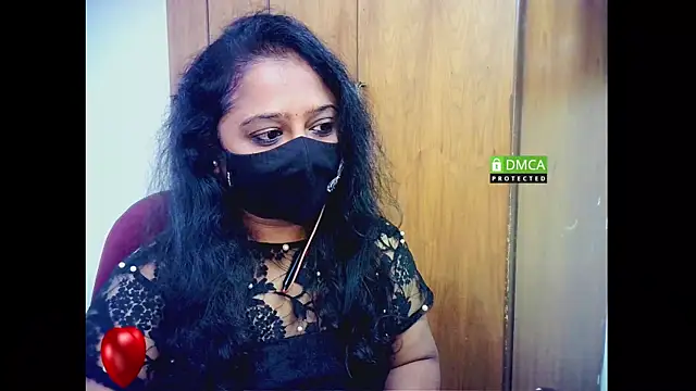 Snapshot of sexynayan23 chatting on 09-26-25, 05:39 sexynayan23 online show from 09-26-25, 05:39