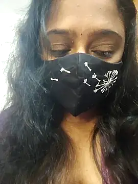 Snapshot of sexynayan23 chatting on 09-29-25, 05:34 sexynayan23 online show from 09-29-25, 05:34