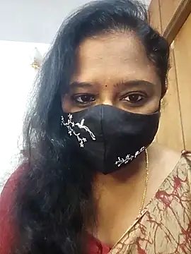 Snapshot of sexynayan23 chatting on 10-21-25, 05:08 sexynayan23 online show from 10-21-25, 05:08