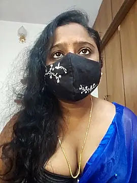 Snapshot of sexynayan23 chatting on 10-23-25, 05:07 sexynayan23 online show from 10-23-25, 05:07