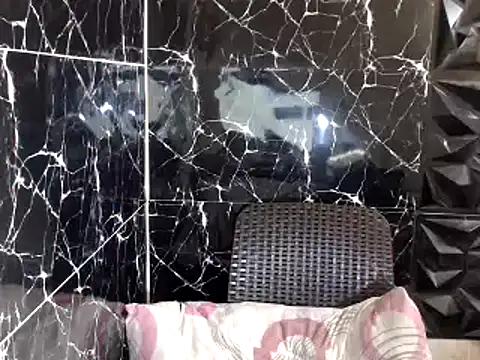 MissKeanna online show from 12-26-24, 01:07