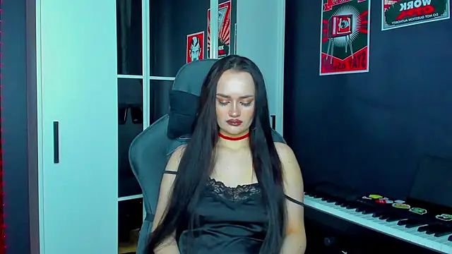 QueenAliss online show from 02-23-25, 03:24