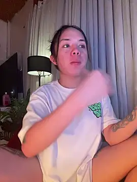 SweetCheska19 online show from 02-24-26, 07:06