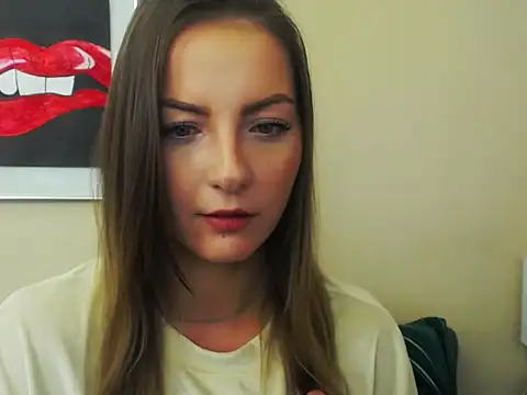 Snapshot of NatalieSexy chatting on 11-18-25, 07:13 NatalieSexy online show from 11-18-25, 07:13