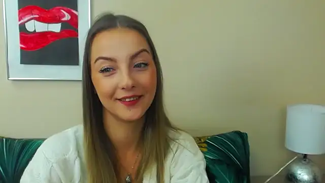 Snapshot of NatalieSexy chatting on 11-24-25, 07:19 NatalieSexy online show from 11-24-25, 07:19