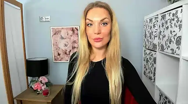 Snapshot of AulloraHoney chatting on 12-21-24, 09:23 AulloraHoney online show from 12-21-24, 09:23