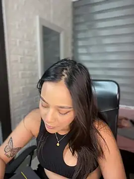 Little Amber6 online show from 03-04-25, 08:38