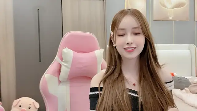 Snapshot of ANNA102 chatting on 01-28-25, 05:35 ANNA102 online show from 01-28-25, 05:35