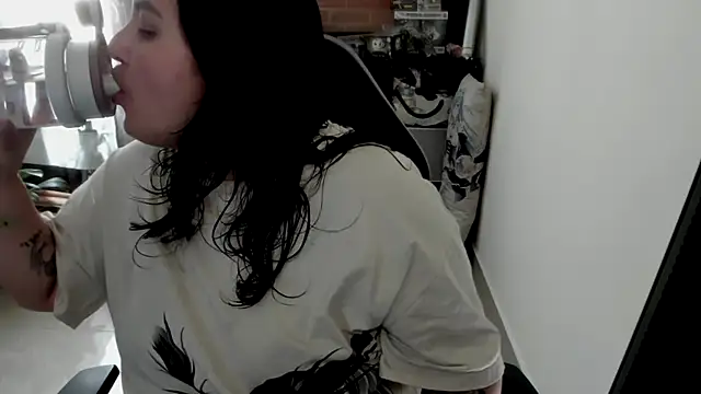 aika-dreams online show from 04-09-26, 01:38