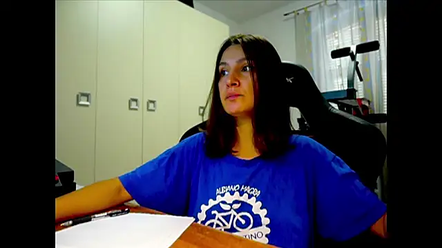 Snapshot of GodlyTheia chatting on 09-16-25, 12:17 GodlyTheia online show from 09-16-25, 12:17