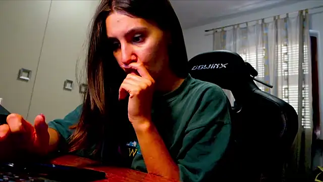 Snapshot of GodlyTheia chatting on 10-15-25, 02:28 GodlyTheia online show from 10-15-25, 02:28