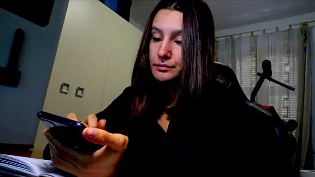 Snapshot of GodlyTheia chatting on 11-17-25, 09:48 GodlyTheia online show from 11-17-25, 09:48