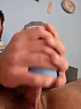 Snapshot of Gabriel2399 chatting on 03-27-26, 09:32 Gabriel2399 online show from 03-27-26, 09:32