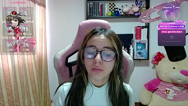 Snapshot of Maggie_Fox3 chatting on 12-17-24, 09:16 Maggie Fox3 online show from 12-17-24, 09:16