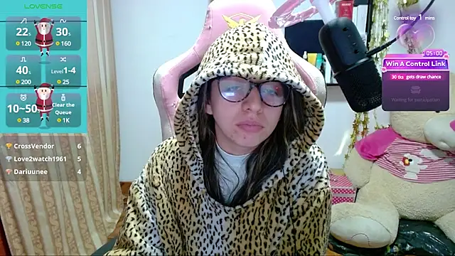 Snapshot of Maggie_Fox3 chatting on 01-01-25, 04:29 Maggie Fox3 online show from 01-01-25, 04:29