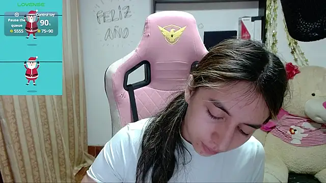 Snapshot of Maggie_Fox3 chatting on 01-02-25, 01:38 Maggie Fox3 online show from 01-02-25, 01:38