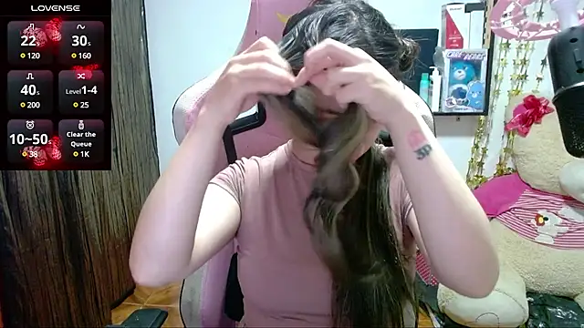 Snapshot of Maggie_Fox3 chatting on 03-12-25, 05:46 Maggie Fox3 online show from 03-12-25, 05:46