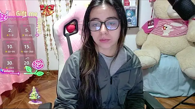 Snapshot of Maggie_Fox3 chatting on 11-08-25, 02:12 Maggie Fox3 online show from 11-08-25, 02:12