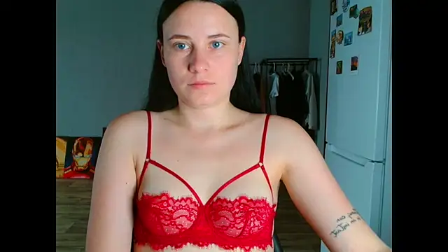 Snapshot of VikiKelt chatting on 09-12-25, 01:06 VikiKelt online show from 09-12-25, 01:06