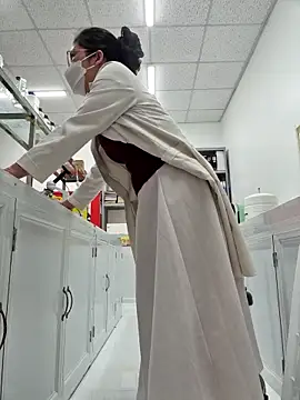 Snapshot of HinaLovely chatting on 02-23-26, 09:34 HinaLovely online show from 02-23-26, 09:34