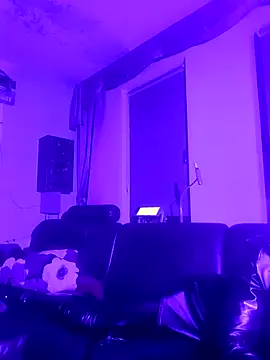 Crystalbitchx online show from 01-14-25, 01:36