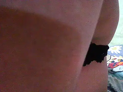 Snapshot of Alora-shine chatting on 03-22-25, 06:11 Alora-shine online show from 03-22-25, 06:11