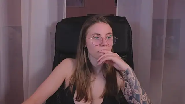  AnnaStark  online show from 03-15-25, 02:46