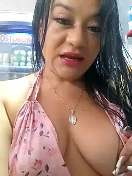 Snapshot of Indira_Nahali1 chatting on 01-02-25, 05:29 Indira Nahali1 online show from 01-02-25, 05:29