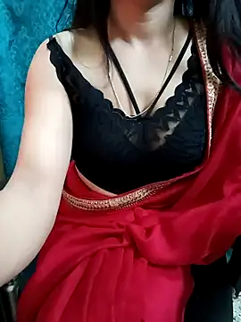 Snapshot of Beautiful_xxo chatting on 12-15-24, 05:10 Beautiful xxo online show from 12-15-24, 05:10