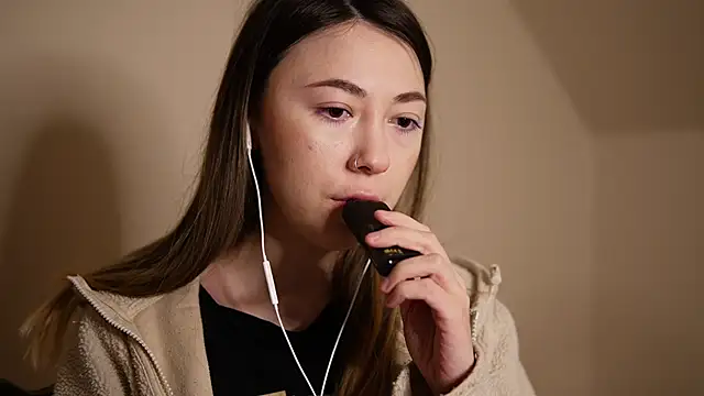 chibi moon  online show from 01-10-25, 05:13