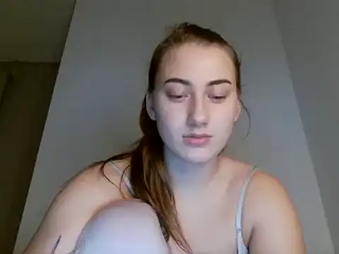 Snapshot of Natalia_Daysie chatting on 12-20-24, 11:16 Natalia Daysie online show from 12-20-24, 11:16