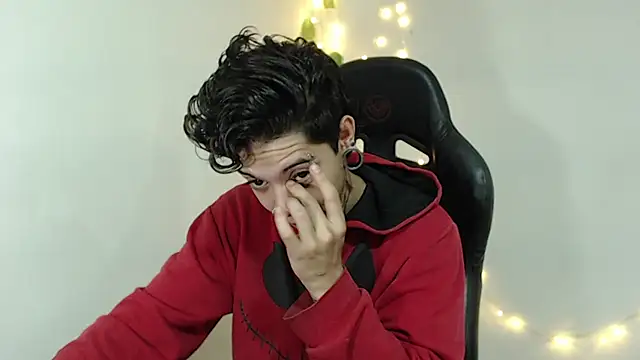 Snapshot of saad_man chatting on 01-27-25, 08:18 saad man online show from 01-27-25, 08:18