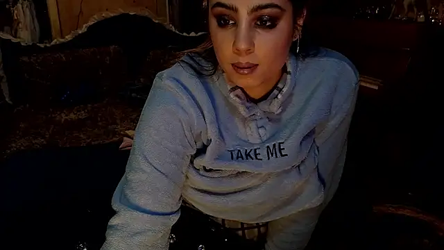 Snapshot of VanessaDoyle chatting on 12-01-25, 07:24 VanessaDoyle online show from 12-01-25, 07:24