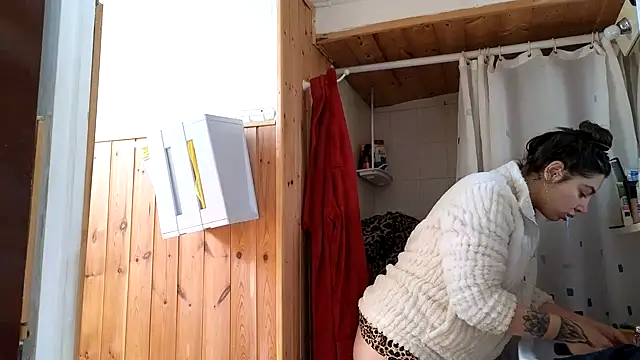 VanessaDoyle online show from 02-21-26, 11:44