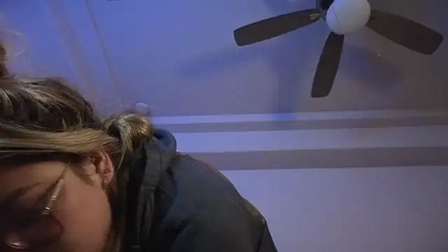 drizzypeach602 online show from 01-17-25, 05:32